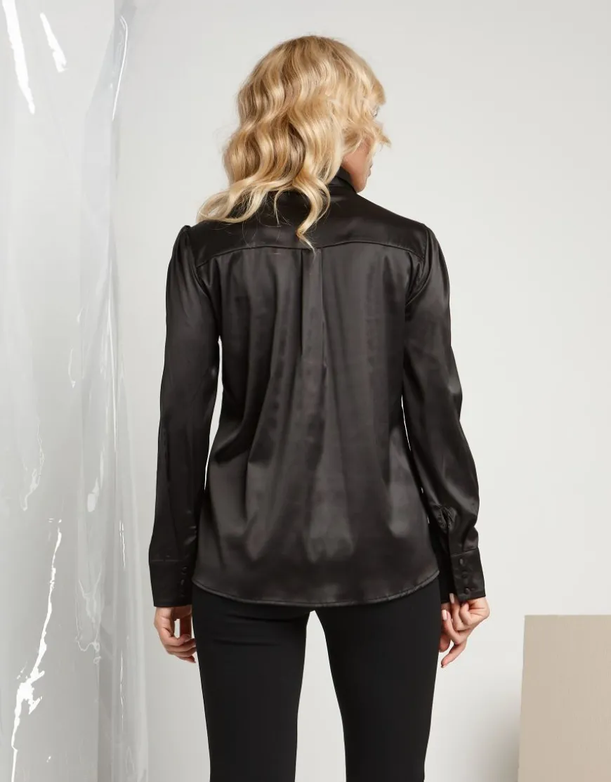 Camicia con cravatta removibile