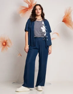 Camicia con risvolto e bottoni a contrasto