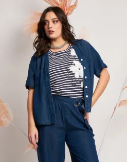 Camicia con risvolto e bottoni a contrasto