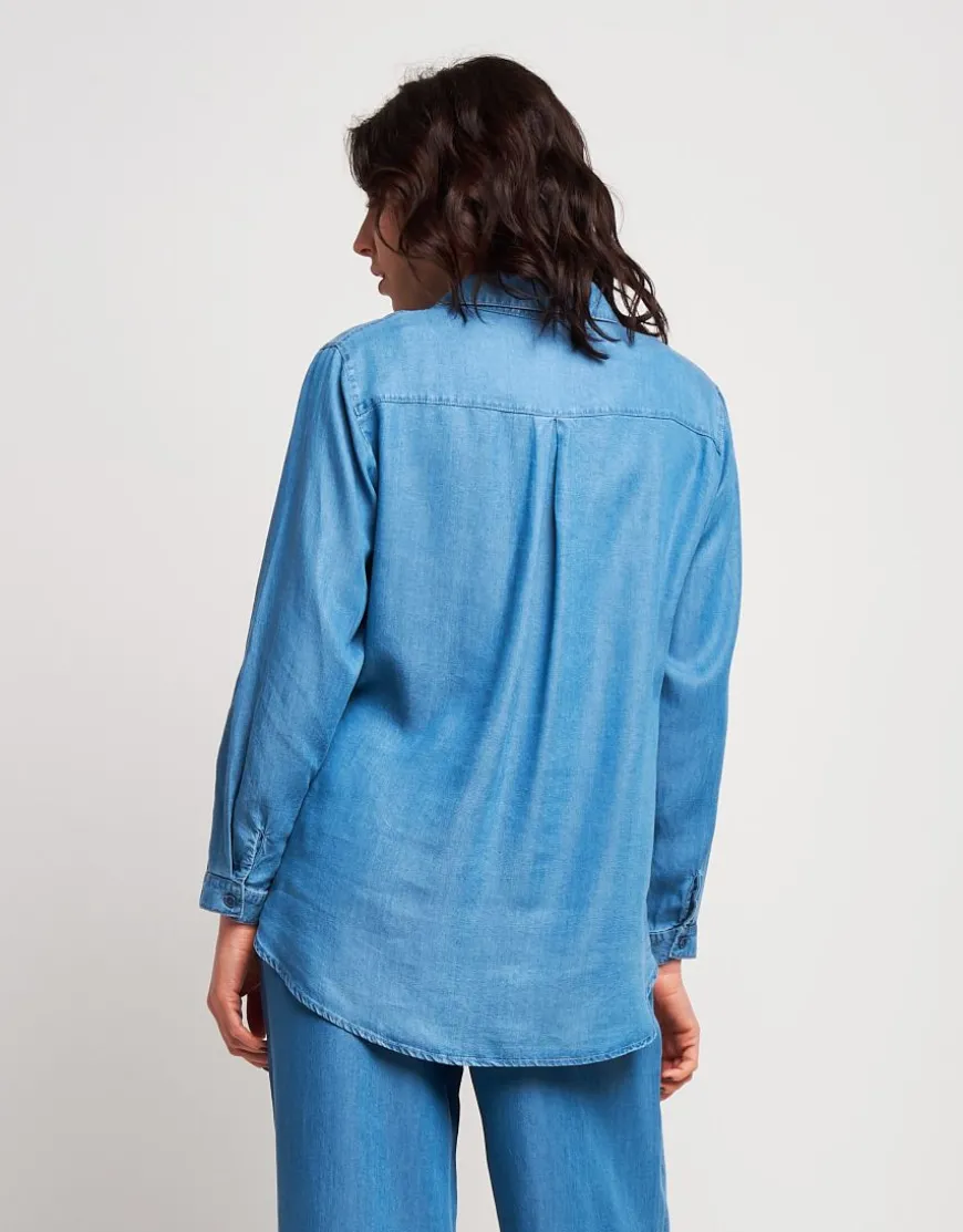 Camicia in denim con colletto e taschine