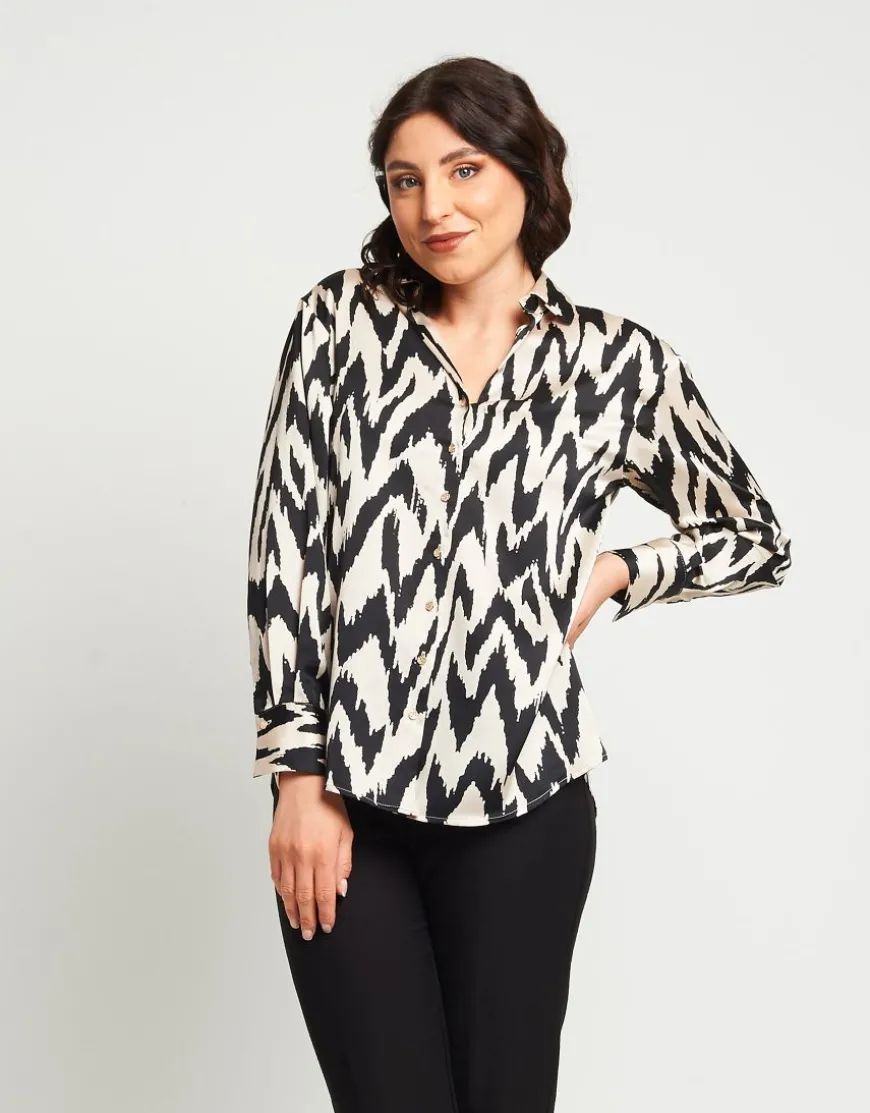 Camicia in raso fantasia