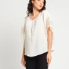 Casacca con alette e spalle in pizzo