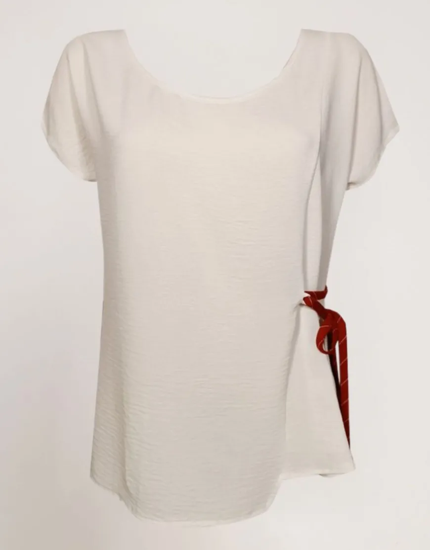Casacca con nastrino rosso gessato