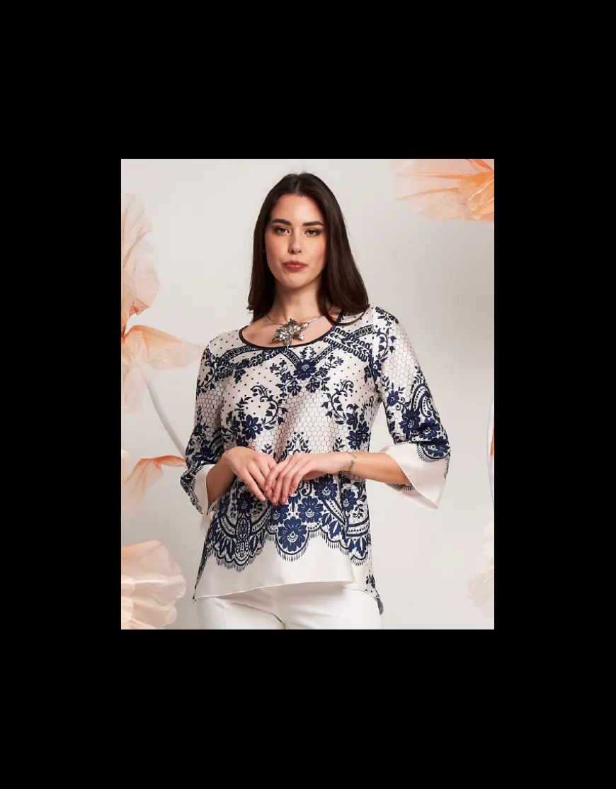 Casacca svasata in fantasia pizzo
