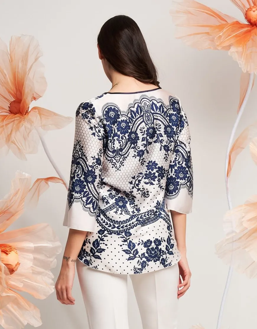 Casacca svasata in fantasia pizzo