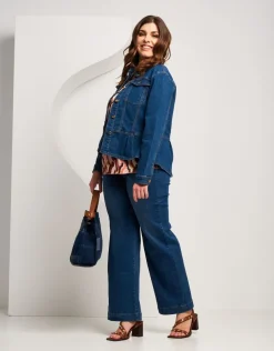 Giubbino in jeans con baschina