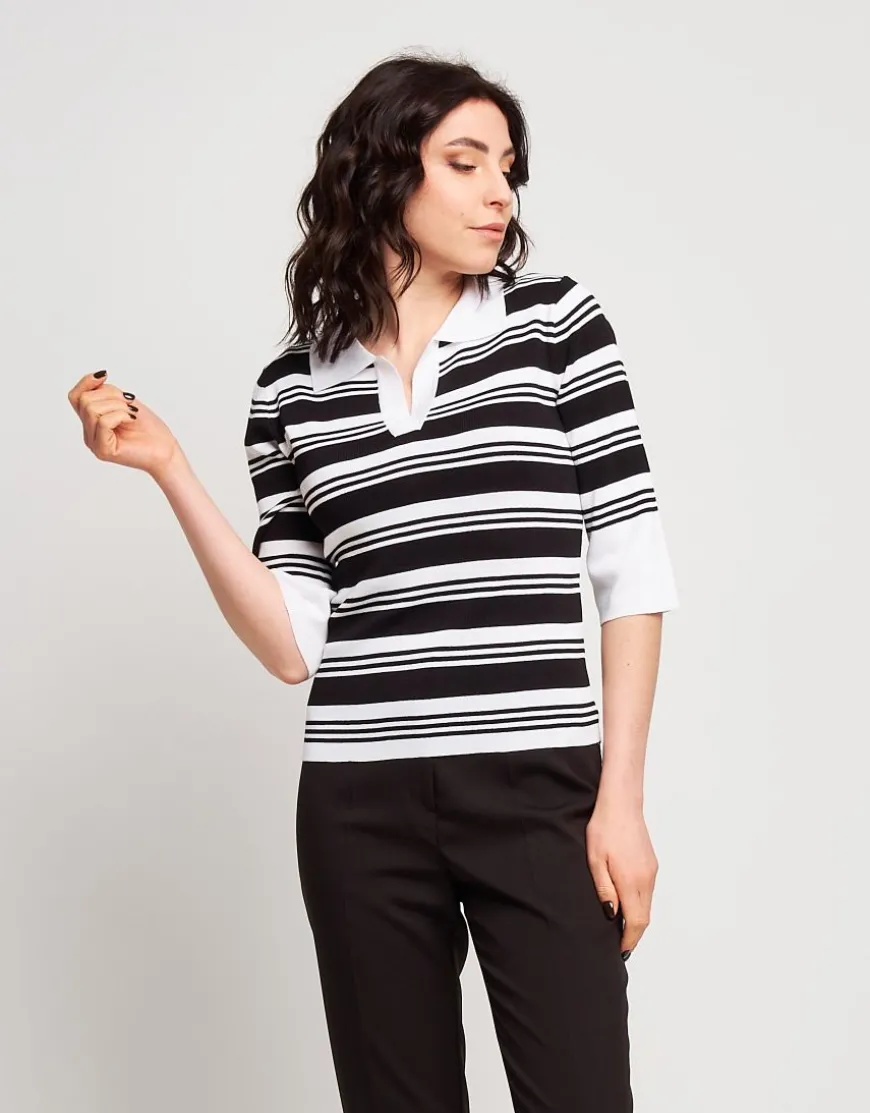Maglia a righe con colletto