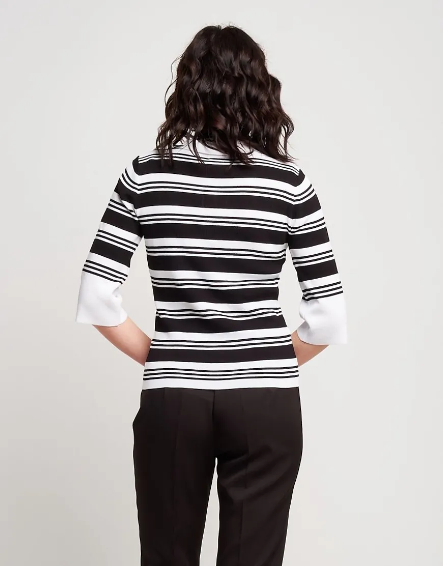 Maglia a righe con colletto