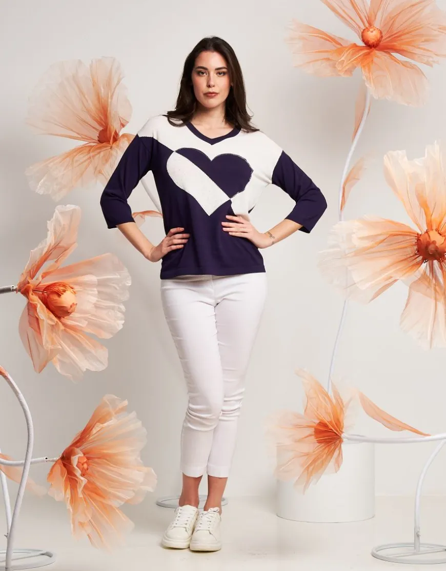 Maglia con cuore e strass