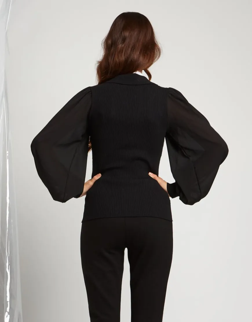 Maglia con maniche ampie