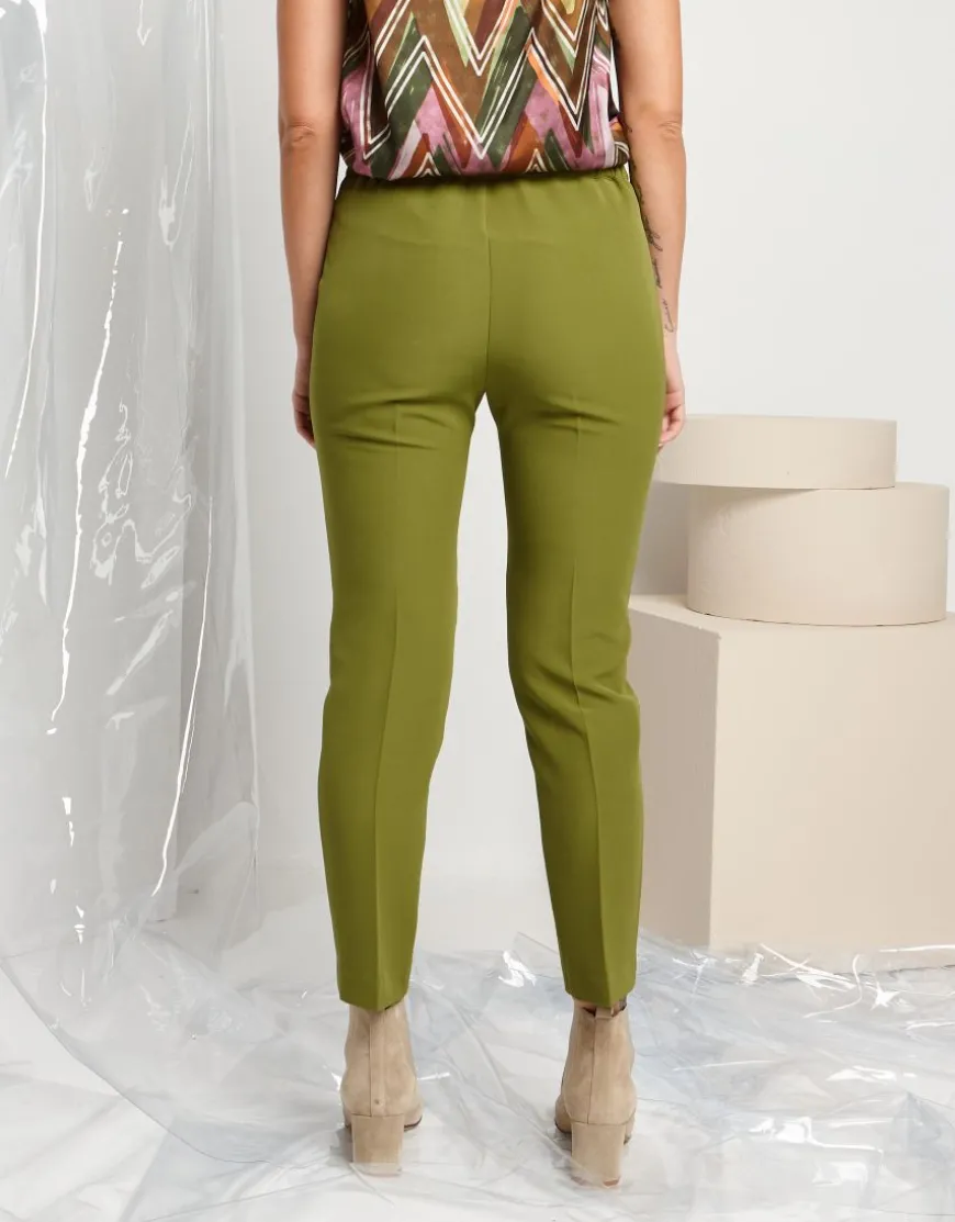 Pantalone basico in bistretch