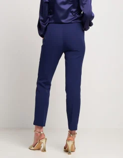 Pantalone classico con spacchetti