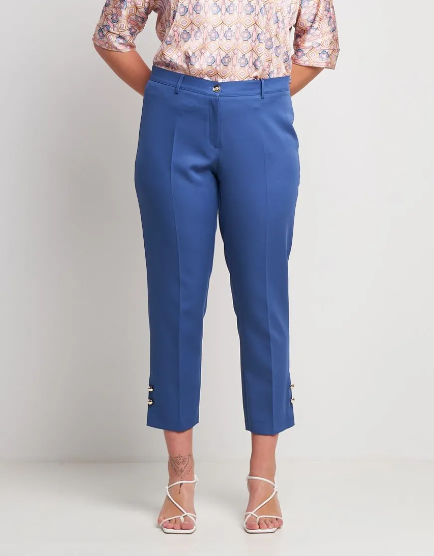Pantalone con bottoncini alla caviglia