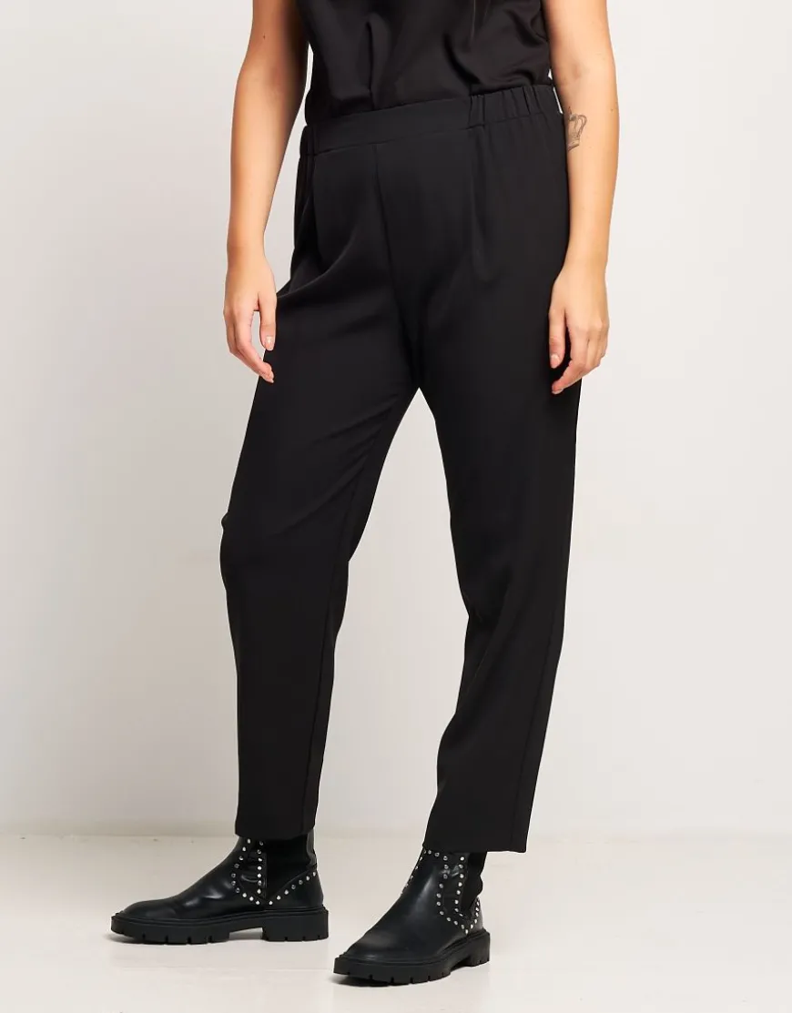 Pantalone con pinces ed elastico
