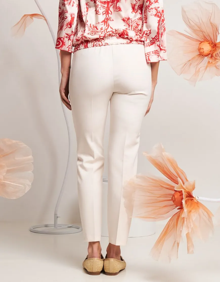 Pantalone dritto con elastico posteriore