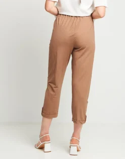 Pantalone in maglia con elastico e risvoltino