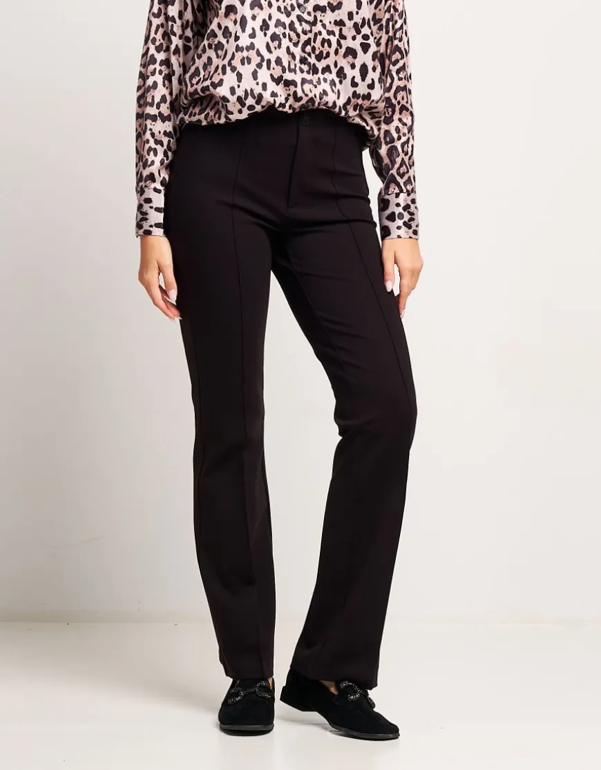 Pantalone largo con impuntura