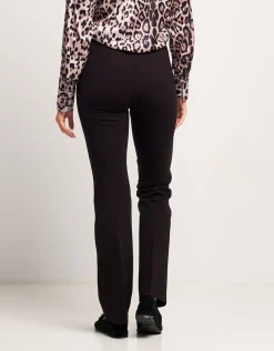 Pantalone largo con impuntura