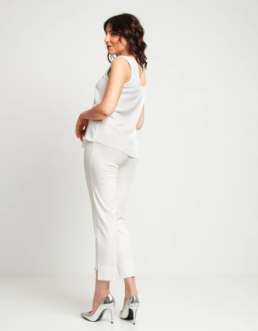 Pantaloni con bottoni alla caviglia
