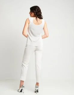 Pantaloni con bottoni alla caviglia