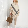 Poncho con ecopelliccia e frange