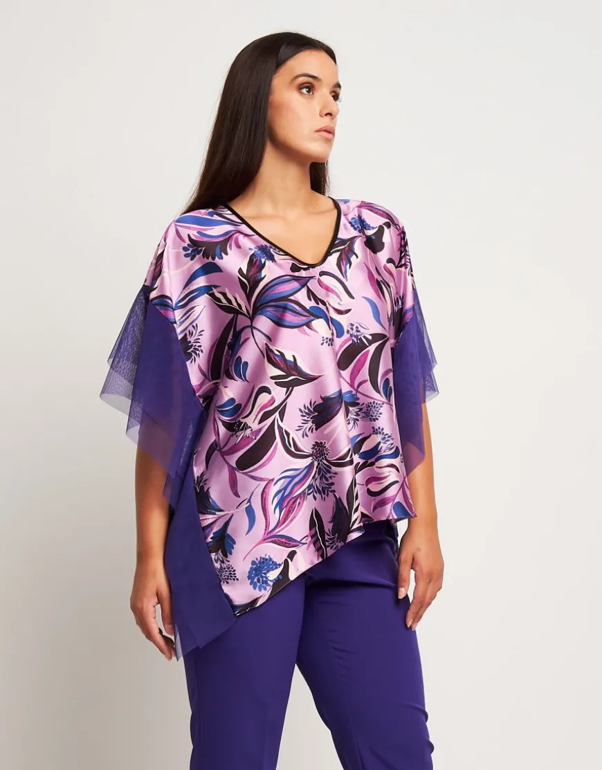 Poncho in raso con tulle