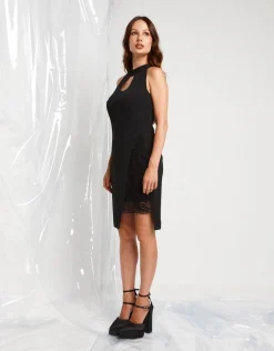 Tubino con scollo all'americana e spacco