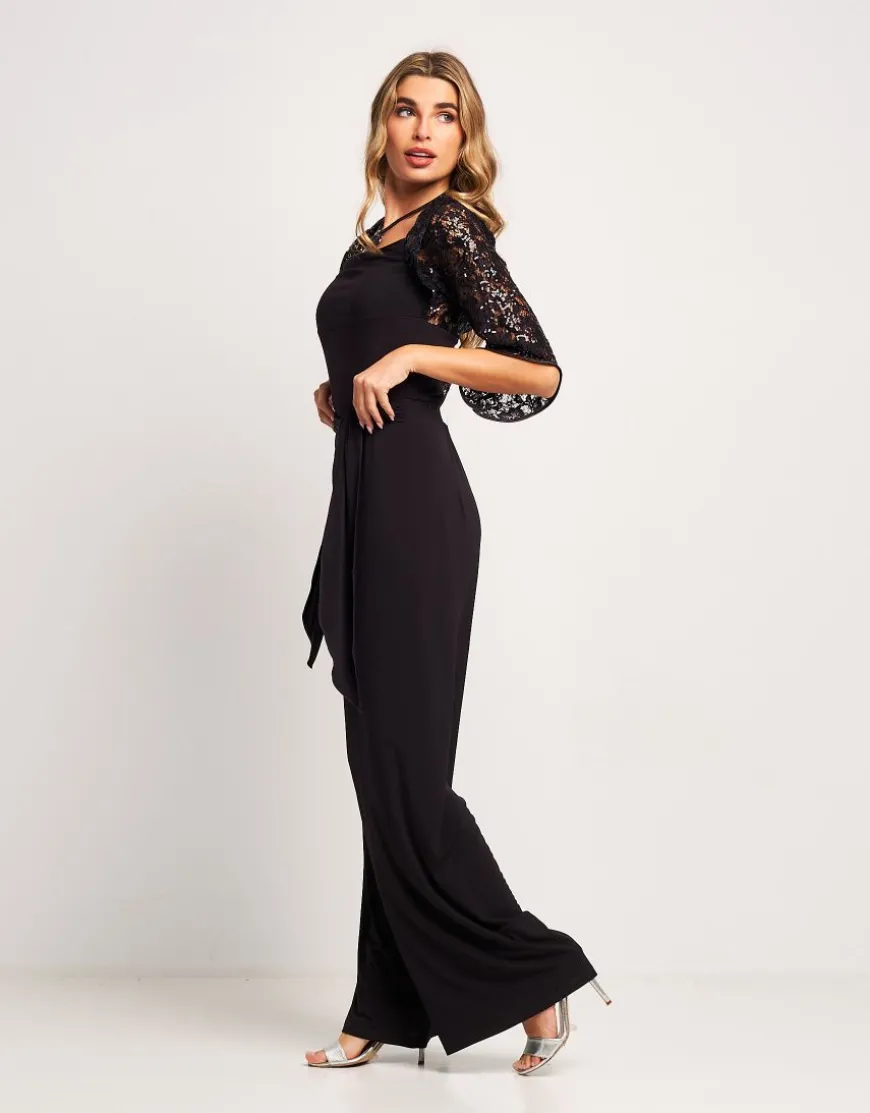 Tuta con pizzo e paillettes