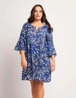 Vestito ad A con volant e accessorio