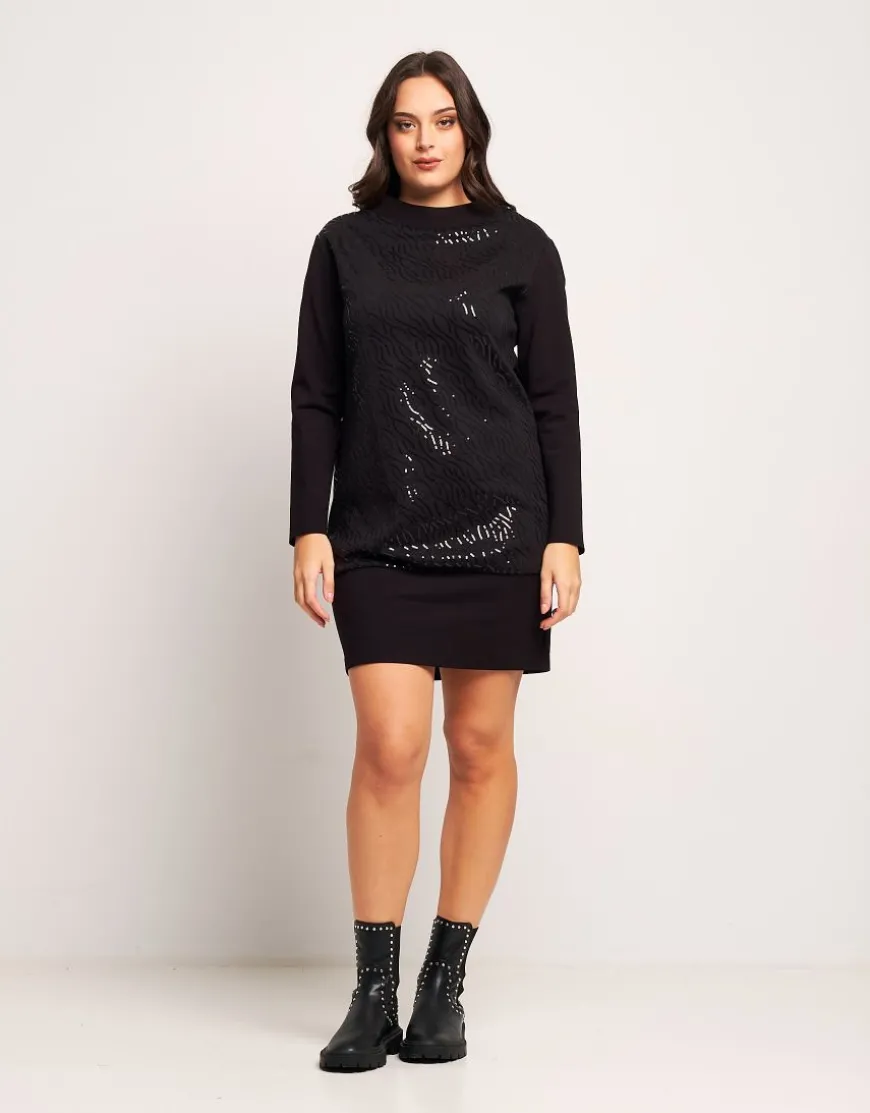 Vestito con collo a cratere e ricamo di paillettes