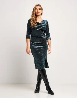 Vestito in ciniglia pino