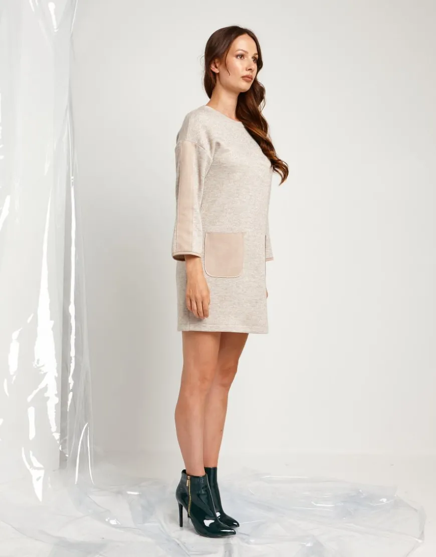 Vestito in maglia con inserti