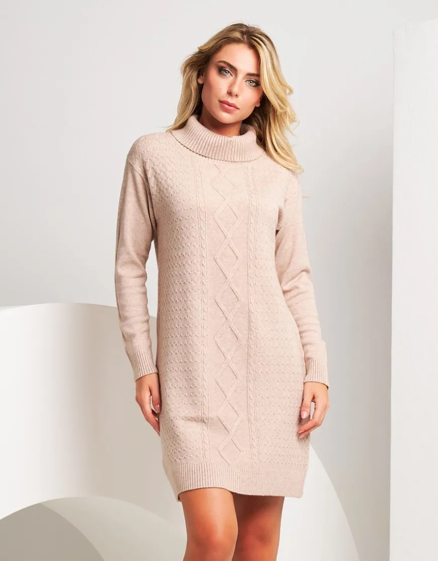 Vestito in maglia con lavorazione